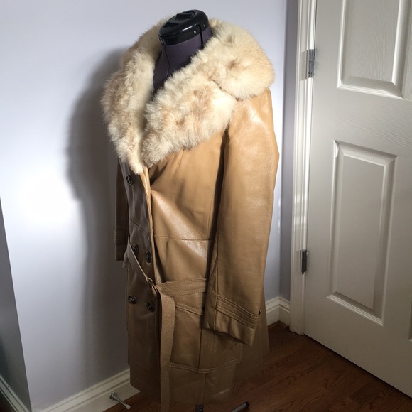 Vintage Coat - Picture 2 of 3